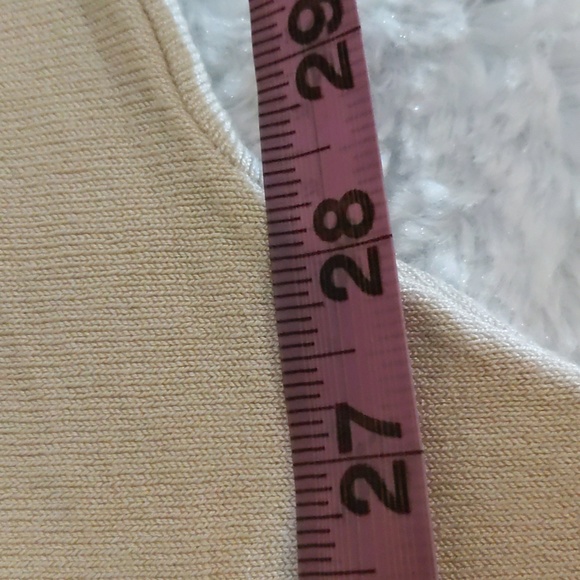 Joe Fresh| NWT Tan Long Sleeve V-Neck Sweater Rayon Blend - Picture 8 of 13